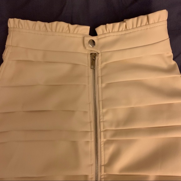 ❌SOLD❌ FL&L Afton Leather Skirt - Picture 14 of 16